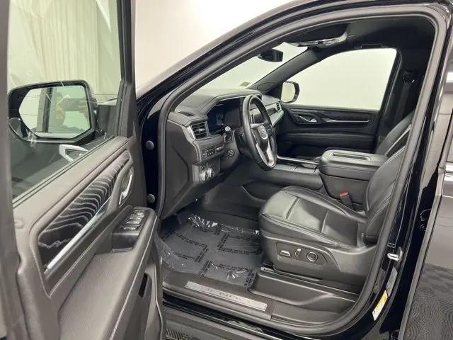 2023 GMC Yukon 4WD Denali