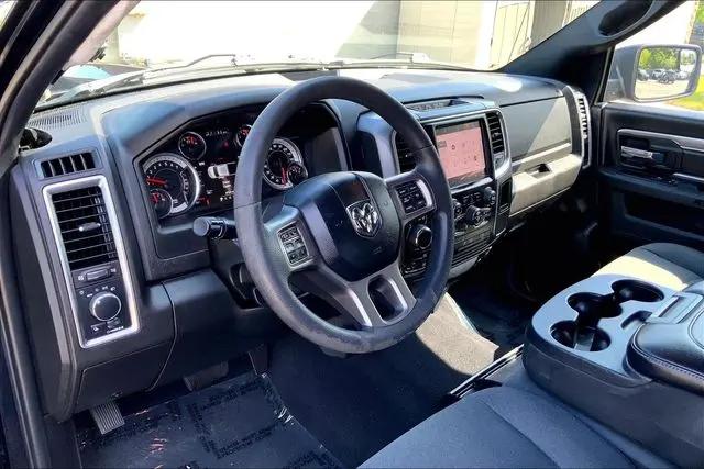 2022 Ram 1500 Classic Warlock Crew Cab 4x4 5'7" Box