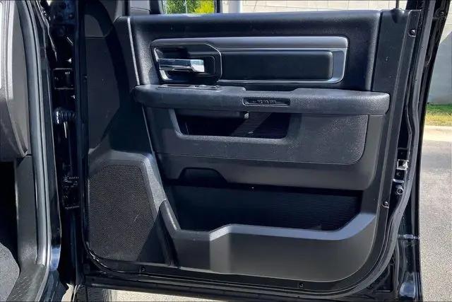 2022 Ram 1500 Classic Warlock Crew Cab 4x4 5'7" Box