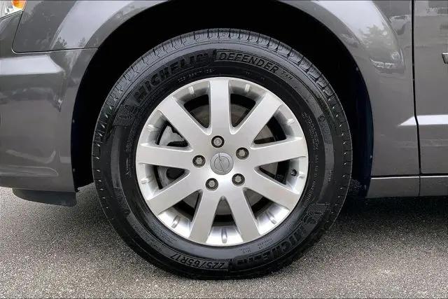 2015 Chrysler Town & Country LX