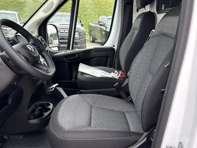 2026 Ram ProMaster 2500 Cargo Van Tradesman High Roof 159" WB w/Pass Seat
