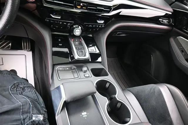 2022 Acura MDX A-SPEC Package