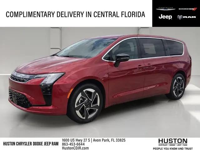 2027 Chrysler Pacifica Limited for sale in Avon Park, FL