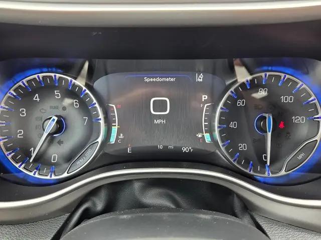 2027 Chrysler Pacifica Limited