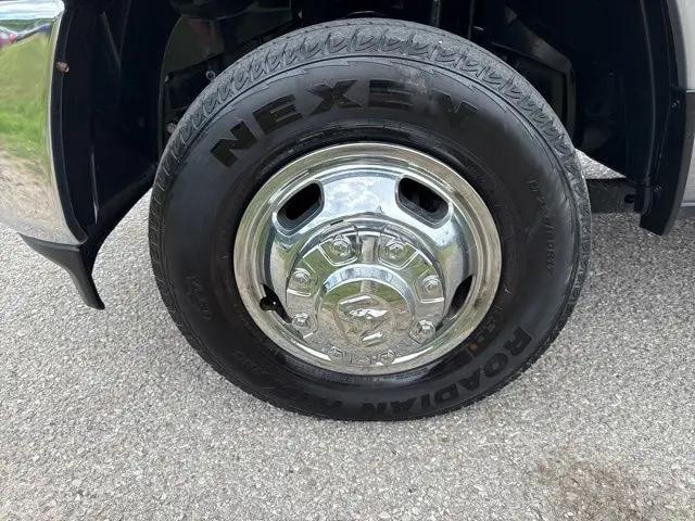 2024 Ram 3500 Tradesman Crew Cab 4x4 8' Box