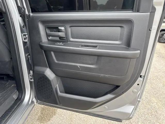 2024 Ram 3500 Tradesman Crew Cab 4x4 8' Box