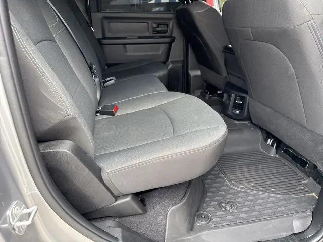 2024 Ram 3500 Tradesman Crew Cab 4x4 8' Box