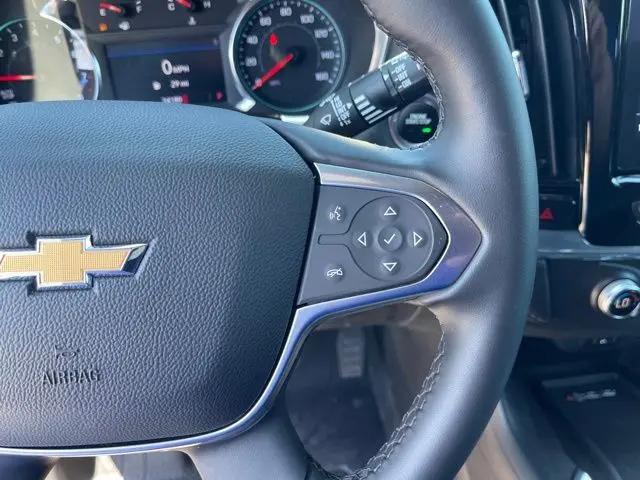 2023 Chevrolet Traverse FWD LT Cloth