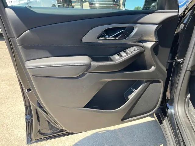 2023 Chevrolet Traverse FWD LT Cloth