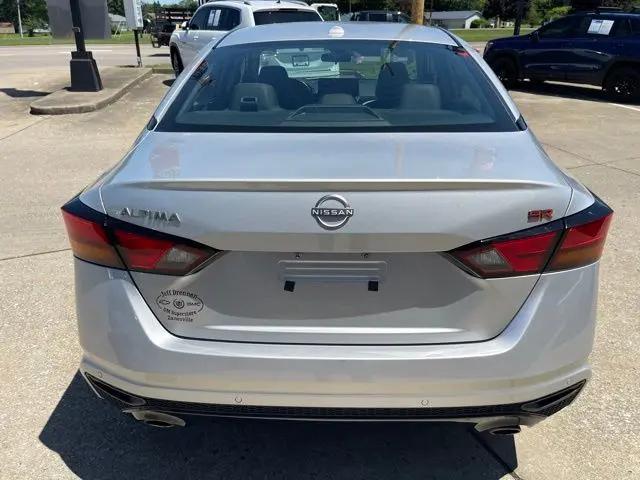 2024 Nissan Altima SR FWD
