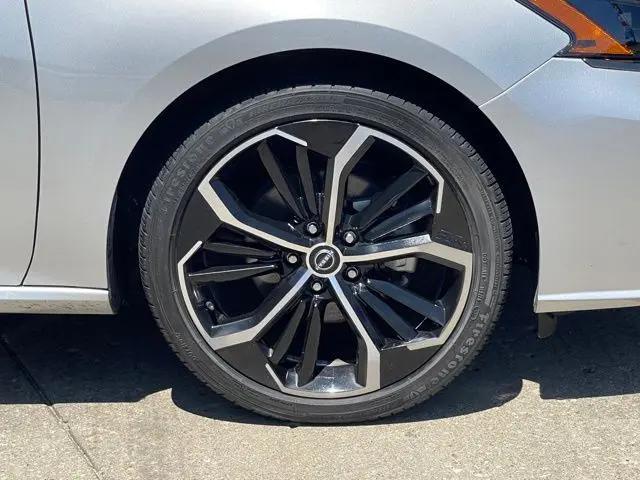 2024 Nissan Altima SR FWD