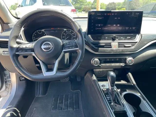 2024 Nissan Altima SR FWD