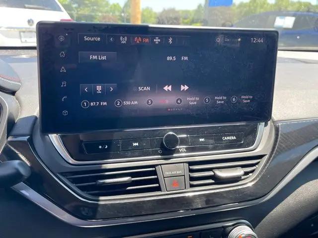 2024 Nissan Altima SR FWD