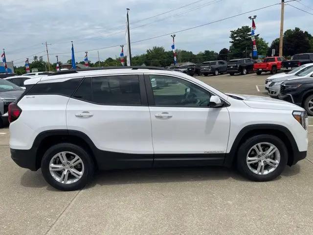 2022 GMC Terrain AWD SLE