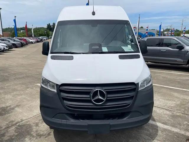 2025 Mercedes-Benz Sprinter 2500 Standard Roof 4-Cyl Diesel