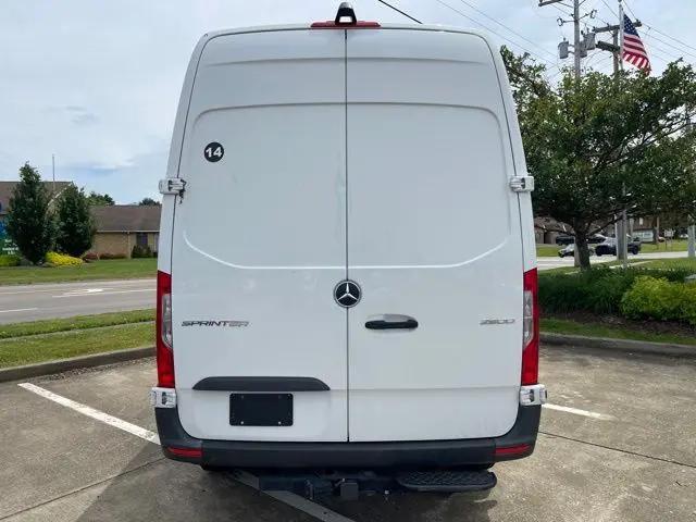 2025 Mercedes-Benz Sprinter 2500 Standard Roof 4-Cyl Diesel