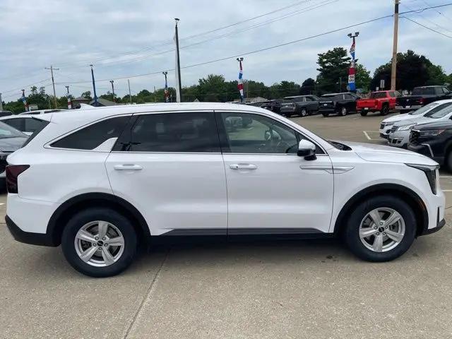 2024 Kia Sorento LX