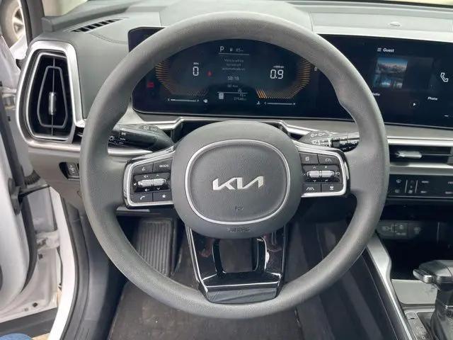 2024 Kia Sorento LX