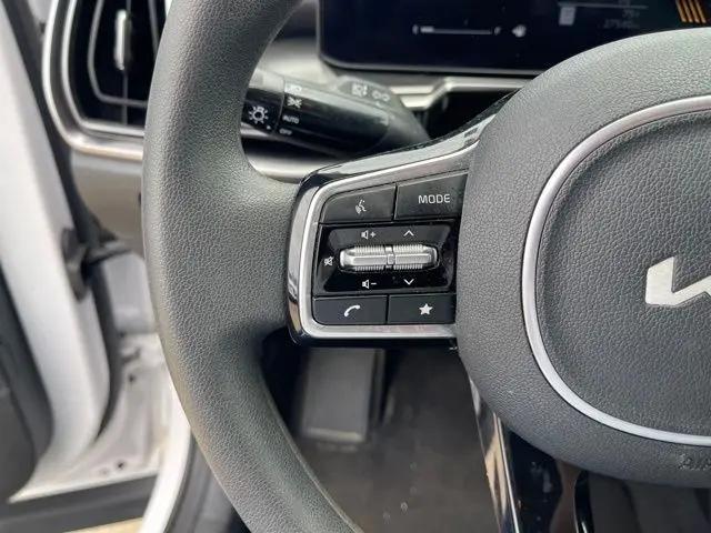 2024 Kia Sorento LX