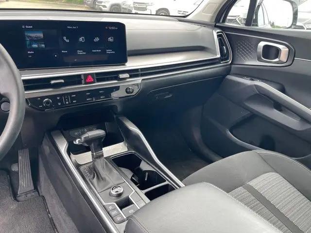 2024 Kia Sorento LX