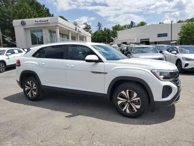 2025 Volkswagen Atlas Cross Sport 2.0T SE