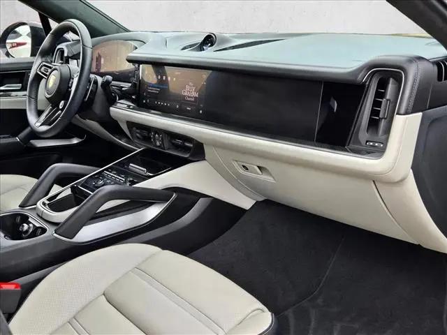 2024 Porsche Cayenne S