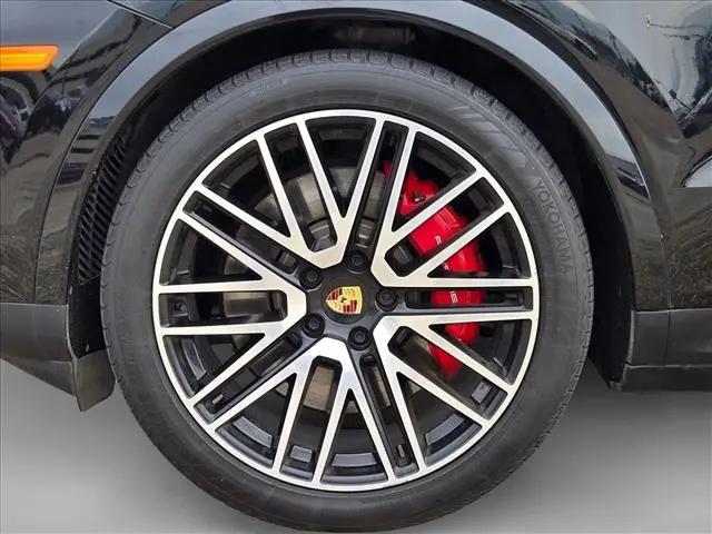 2024 Porsche Cayenne S