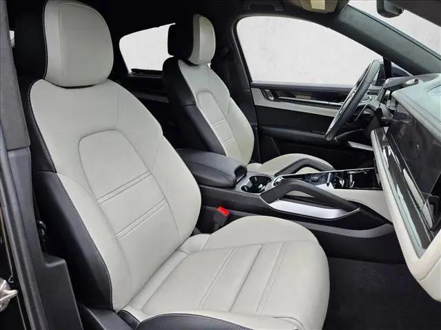 2024 Porsche Cayenne S
