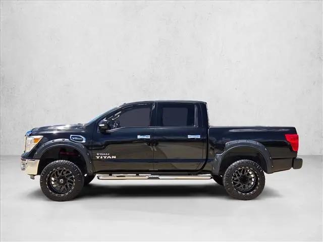 2017 Nissan Titan SV