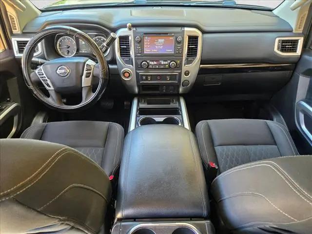 2017 Nissan Titan SV