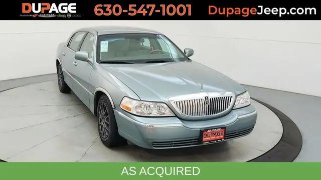 2004 Lincoln Town Car Ultimate for sale in Glendale Heights, IL