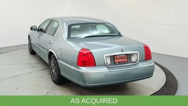 2004 Lincoln Town Car Ultimate