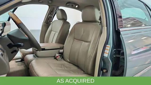 2004 Lincoln Town Car Ultimate