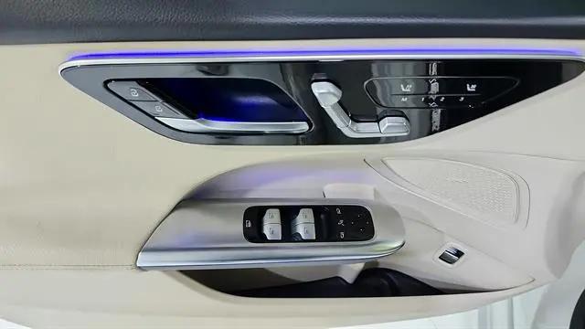 2023 Mercedes-Benz C-CLASS C 300 Sedan