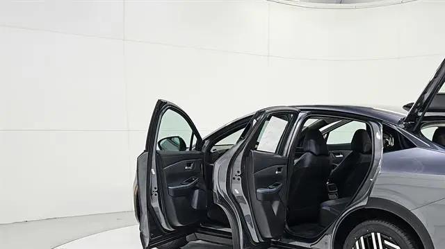 2026 Nissan LEAF SV+
