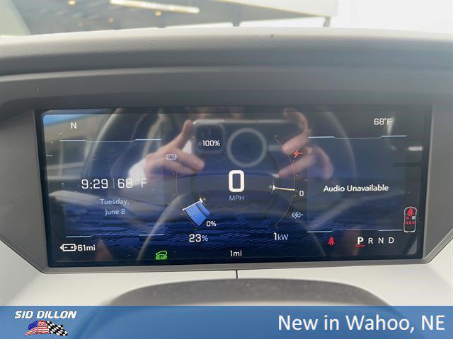 2027 Chevrolet Bolt LT FWD