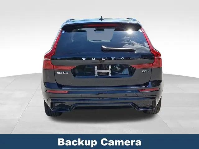2024 Volvo XC60 B5 Ultimate Dark Theme