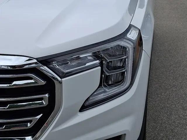 2024 GMC Terrain AWD SLT