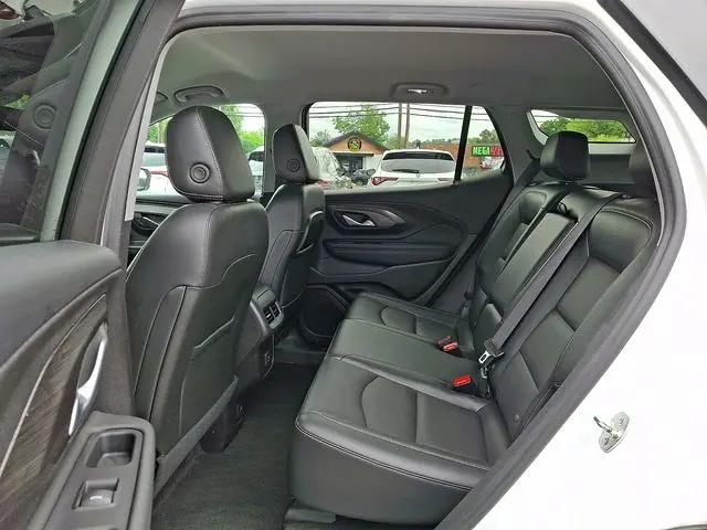 2024 GMC Terrain AWD SLT