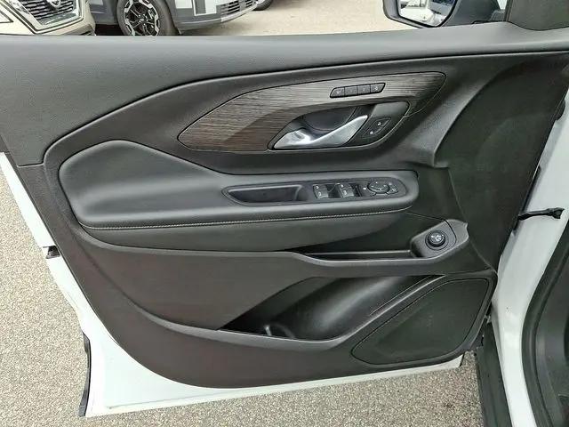 2024 GMC Terrain AWD SLT