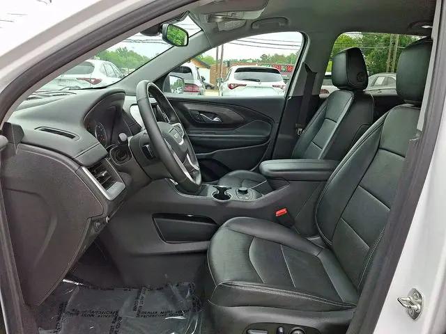 2024 GMC Terrain AWD SLT