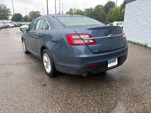 2018 Ford Taurus SE