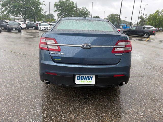 2018 Ford Taurus SE