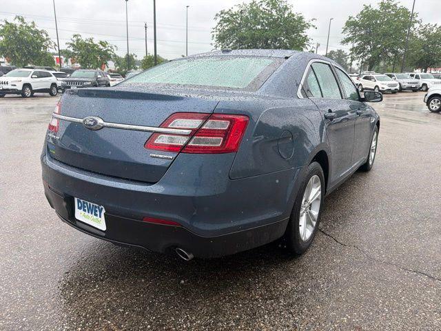 2018 Ford Taurus SE