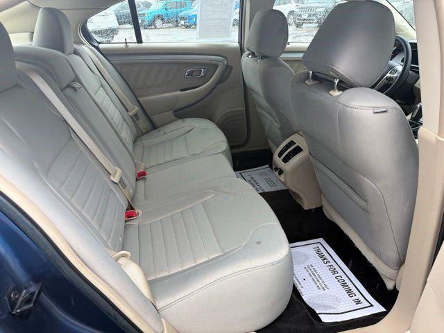 2018 Ford Taurus SE