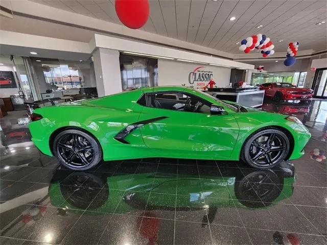 2026 Chevrolet Corvette Stingray Convertible, 2LT, RWD