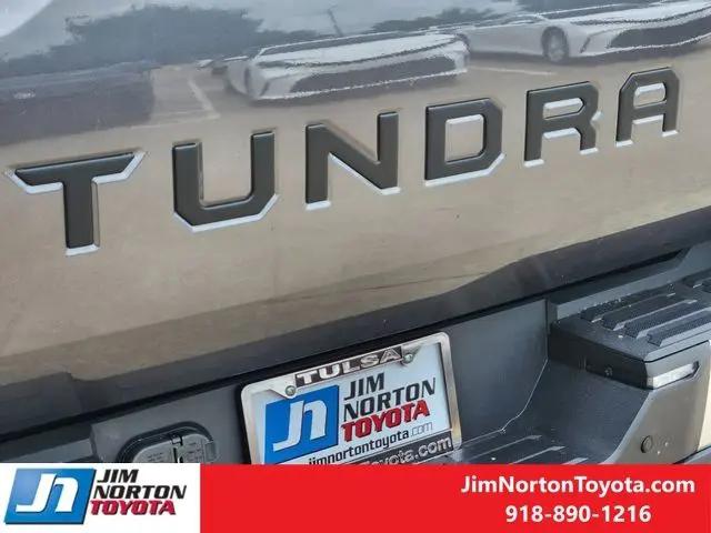 2026 Toyota Tundra Limited CrewMax 5.5' Bed