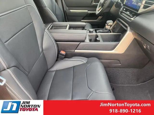 2026 Toyota Tundra Limited CrewMax 5.5' Bed
