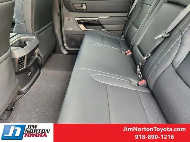 2026 Toyota Tundra Limited CrewMax 5.5' Bed