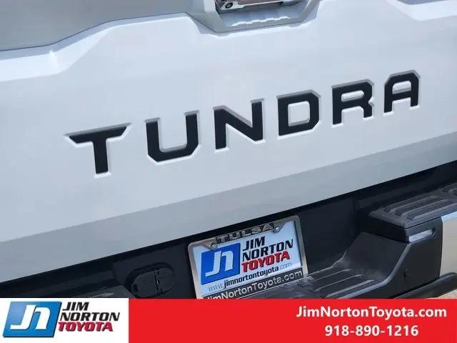 2026 Toyota Tundra Limited CrewMax 5.5' Bed